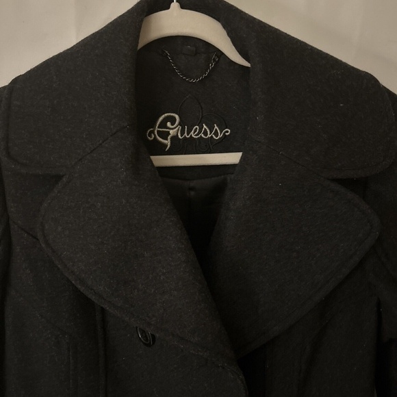 Guess Women’s Size Large Double Breasted Dark Gray Wool Blend Short Style Coat - Picture 3 of 9